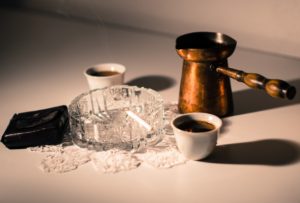 Über Kaffee & Kippe